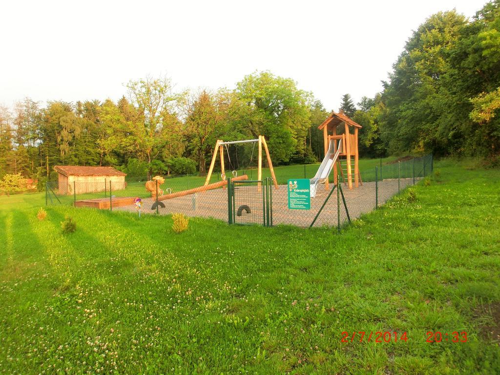 Bio Ferienhof Heiler เฟลด์เคอร์เคน-เวสต์ตาฮัม ภายนอก รูปภาพ