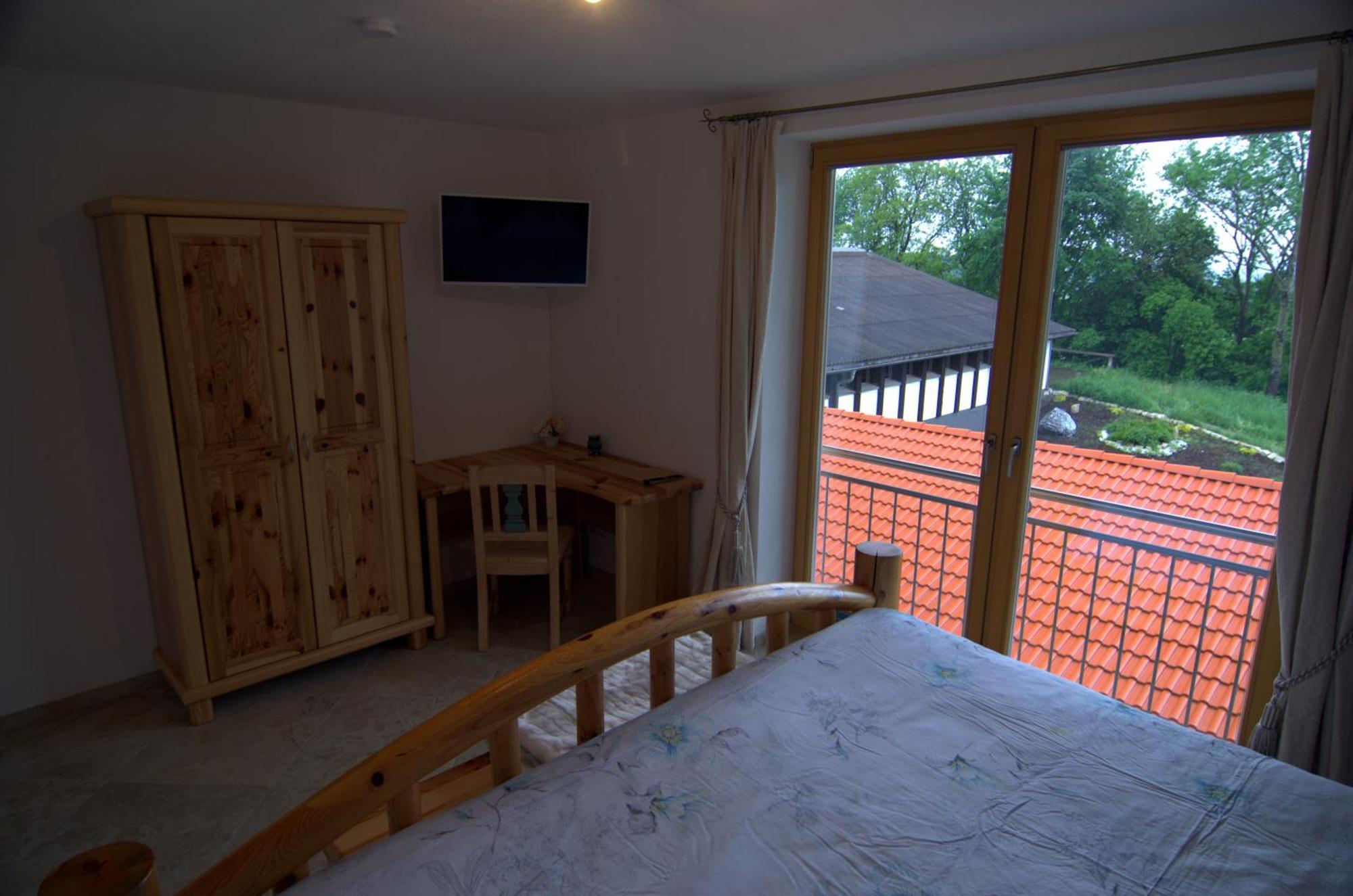 Bio Ferienhof Heiler เฟลด์เคอร์เคน-เวสต์ตาฮัม ภายนอก รูปภาพ