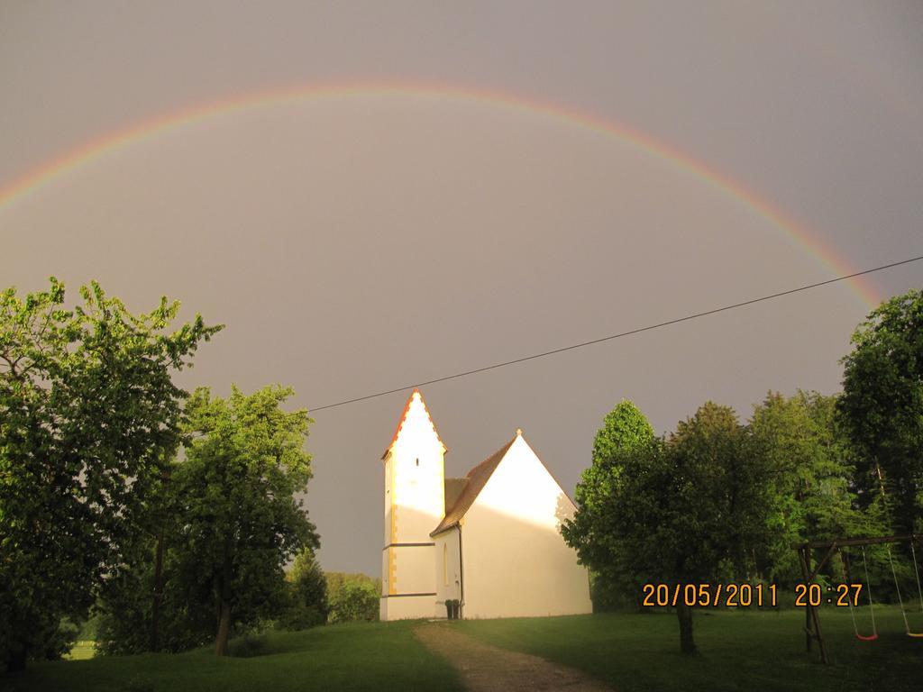 Bio Ferienhof Heiler เฟลด์เคอร์เคน-เวสต์ตาฮัม ภายนอก รูปภาพ