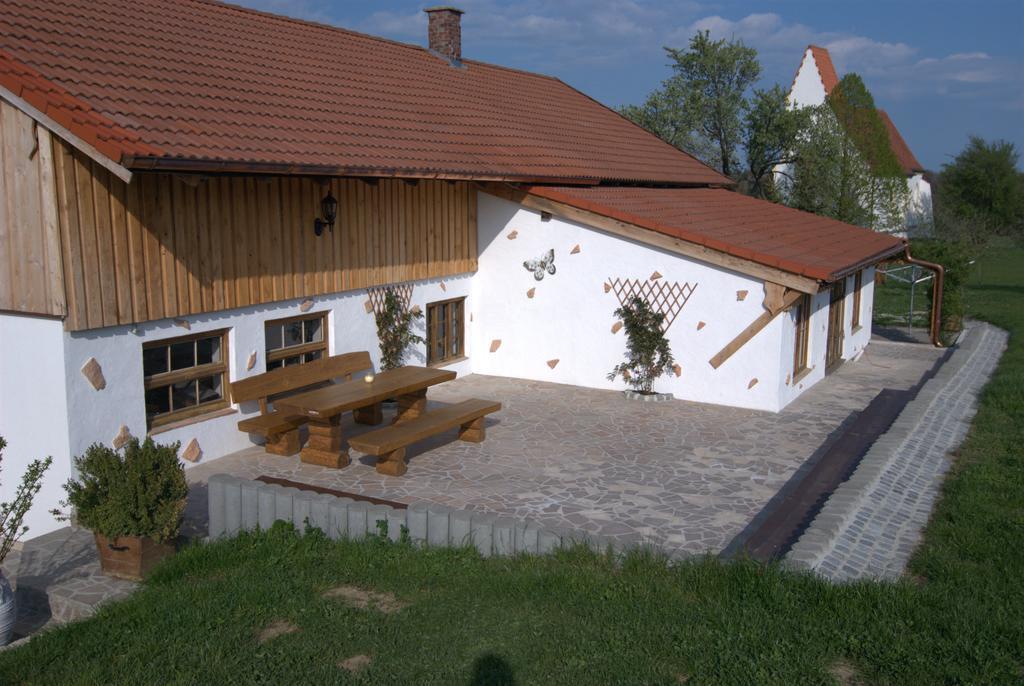 Bio Ferienhof Heiler เฟลด์เคอร์เคน-เวสต์ตาฮัม ภายนอก รูปภาพ