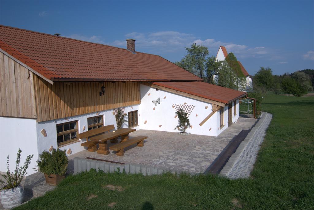Bio Ferienhof Heiler เฟลด์เคอร์เคน-เวสต์ตาฮัม ภายนอก รูปภาพ